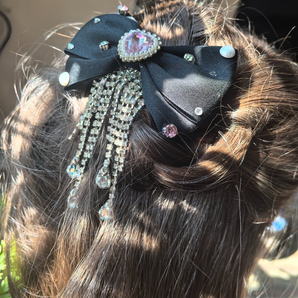 Fringe hair bow clips